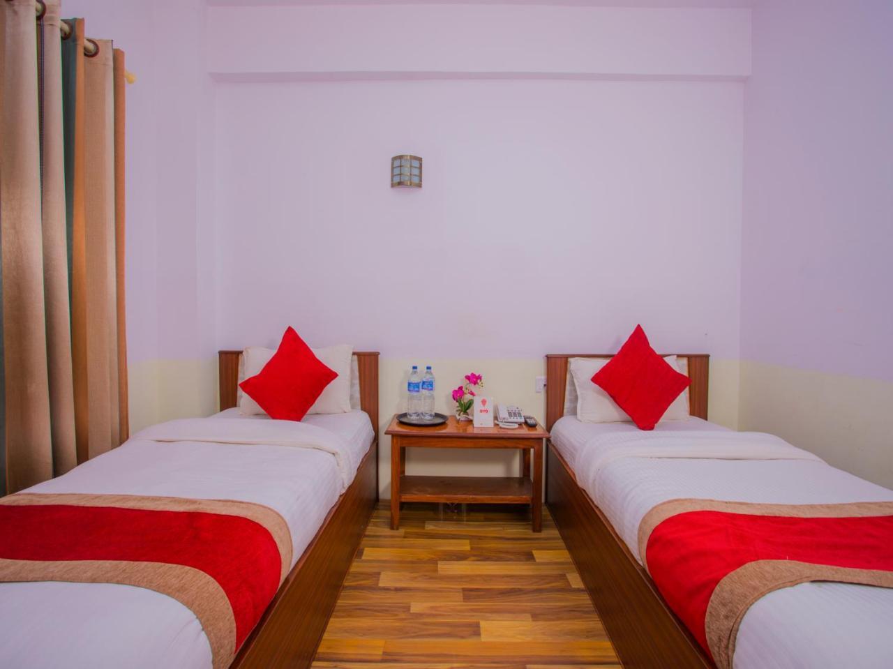 Oyo 255 White Zambala Hotel Katmandu Eksteriør bilde